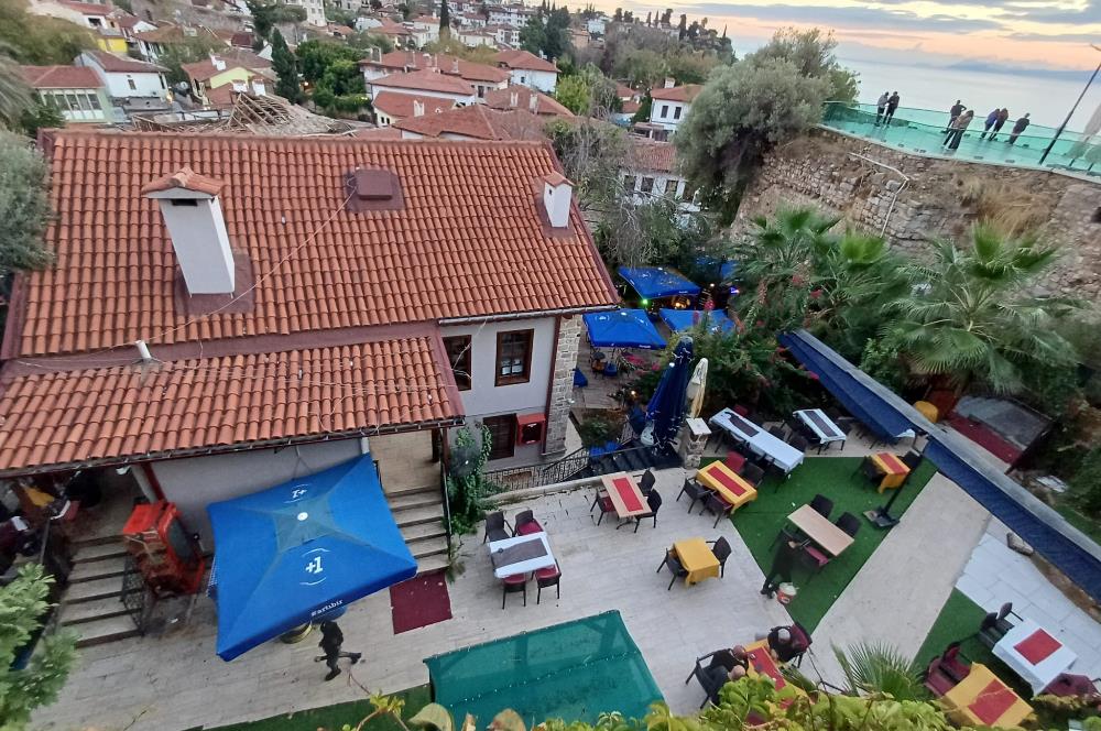 ANTALYA KALEİÇİ CUMHURİYET MEYDANI DEVREN KİRALIK RESTORAN