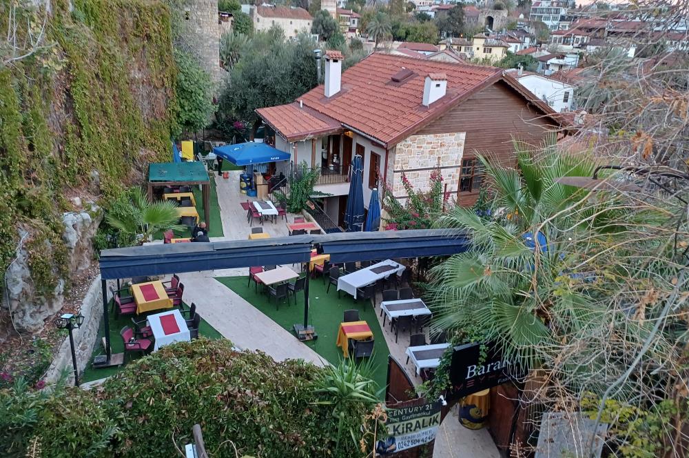 ANTALYA KALEİÇİ CUMHURİYET MEYDANI DEVREN KİRALIK RESTORAN