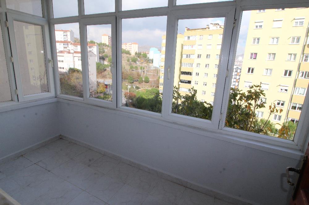 CENTURY21 BAL'DAN ADNAN MENDERES'TE KİRALIK 3+1 DAİRE