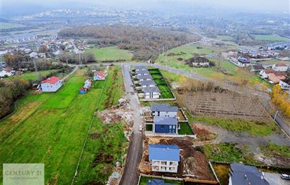 Düzce merkezde villalar bölgesinde satılık arsa