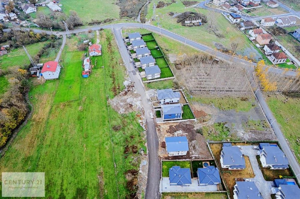 Düzce merkezde villalar bölgesinde satılık arsa