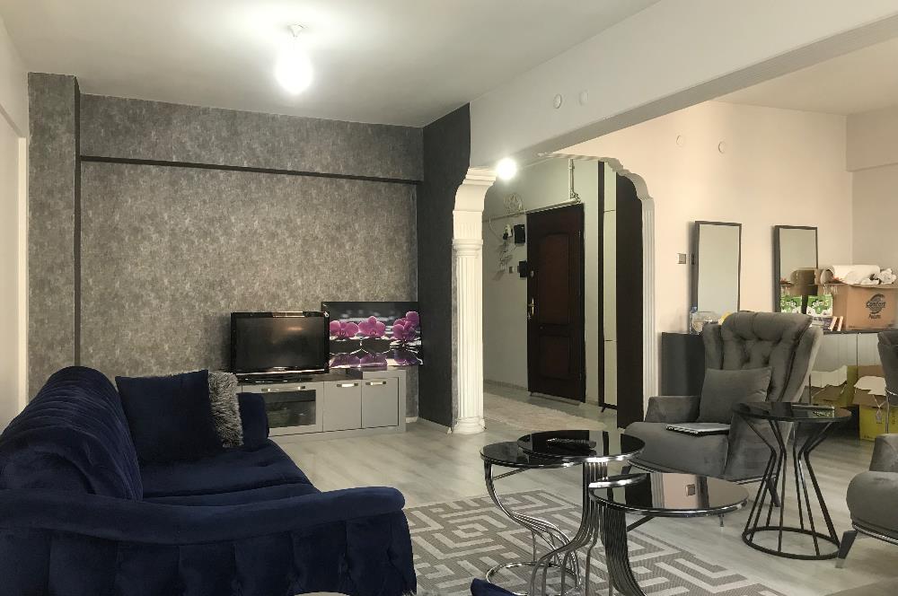 Saltak Caddesi Satılık 2.5+1 Daire