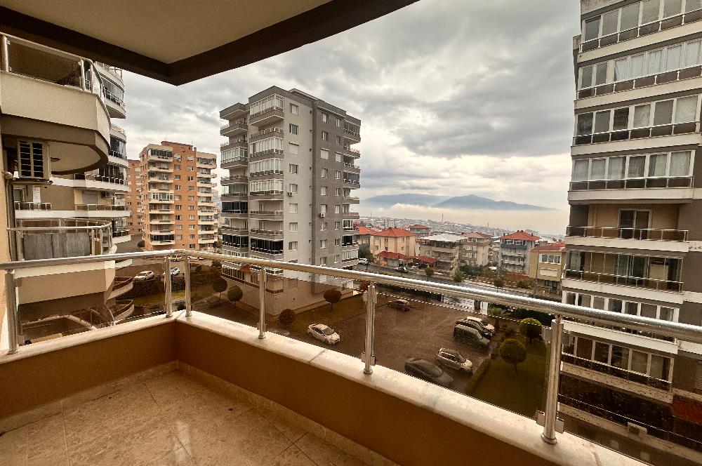 Bornova Evka-4 Homeros Evleri Sitesi Satılık 3+1