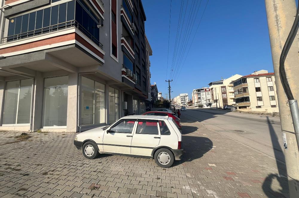 C21 LOCADAN 1. SAKARYADA 0 ANA YOLA CEPHELİ DÜKKAN