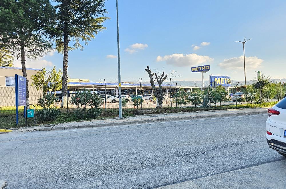 C21 NOVO'DAN ONA 191 METRO GROSSMARKET KARŞISINDA KİRALIK DÜKKAN