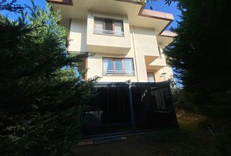 SARIYER MADEN'DE 3+1 KİRALIK BAHÇE KAT DAİRE