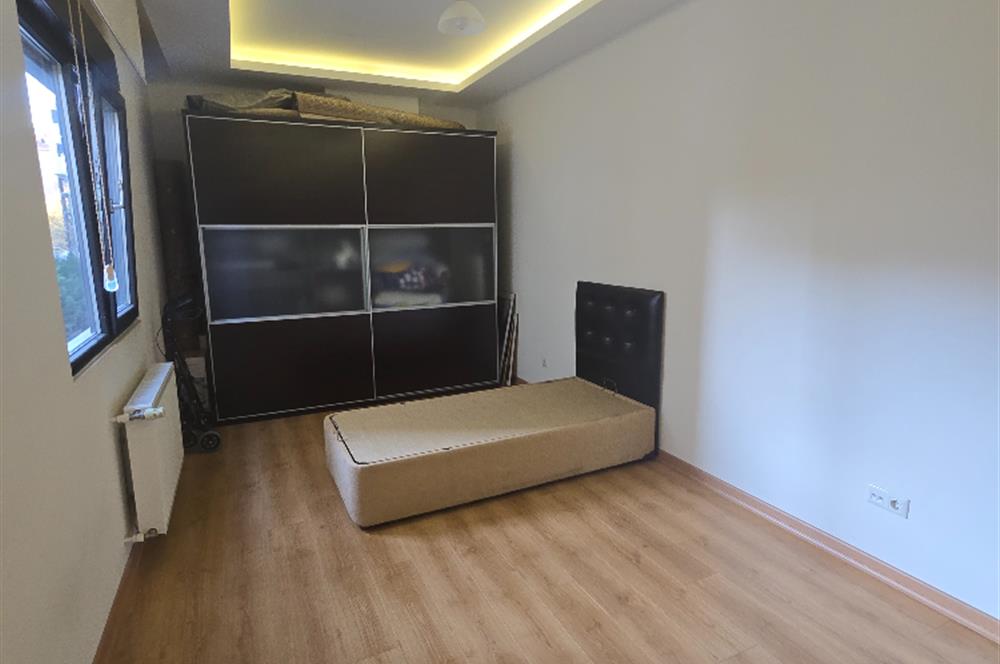 KOZYATAĞI VİZYON SİTESİNDE SATILIK 3+1 DAİRE