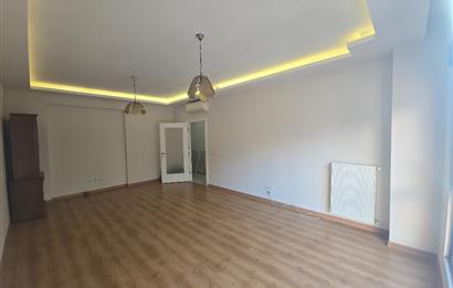 KOZYATAĞI VİZYON SİTESİNDE SATILIK 3+1 DAİRE