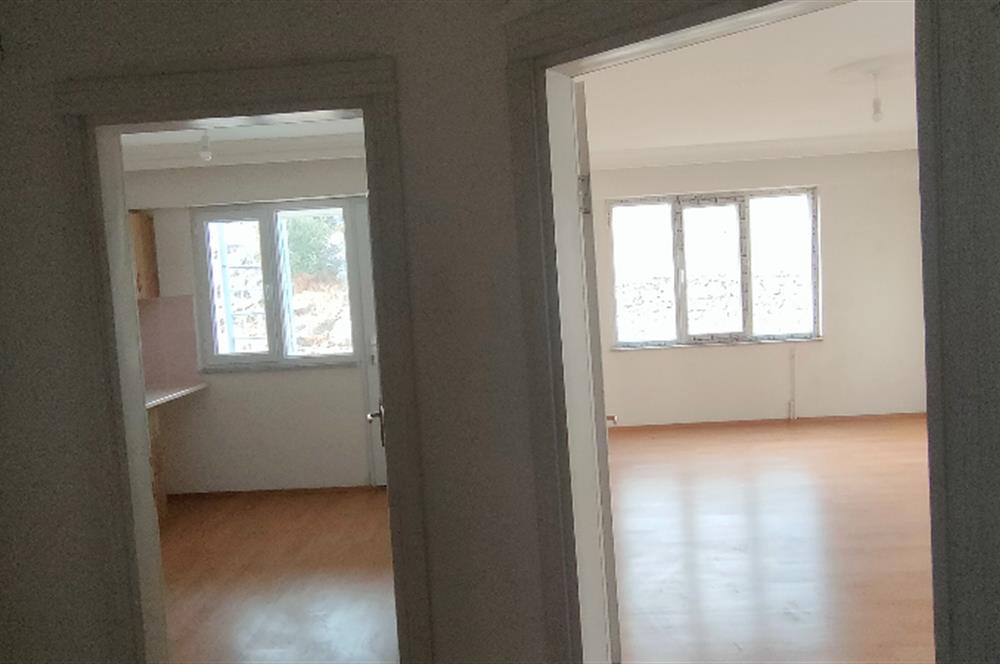 Balıkesir Edremit Atatürk Mh. 120 M2 3+1 Daire