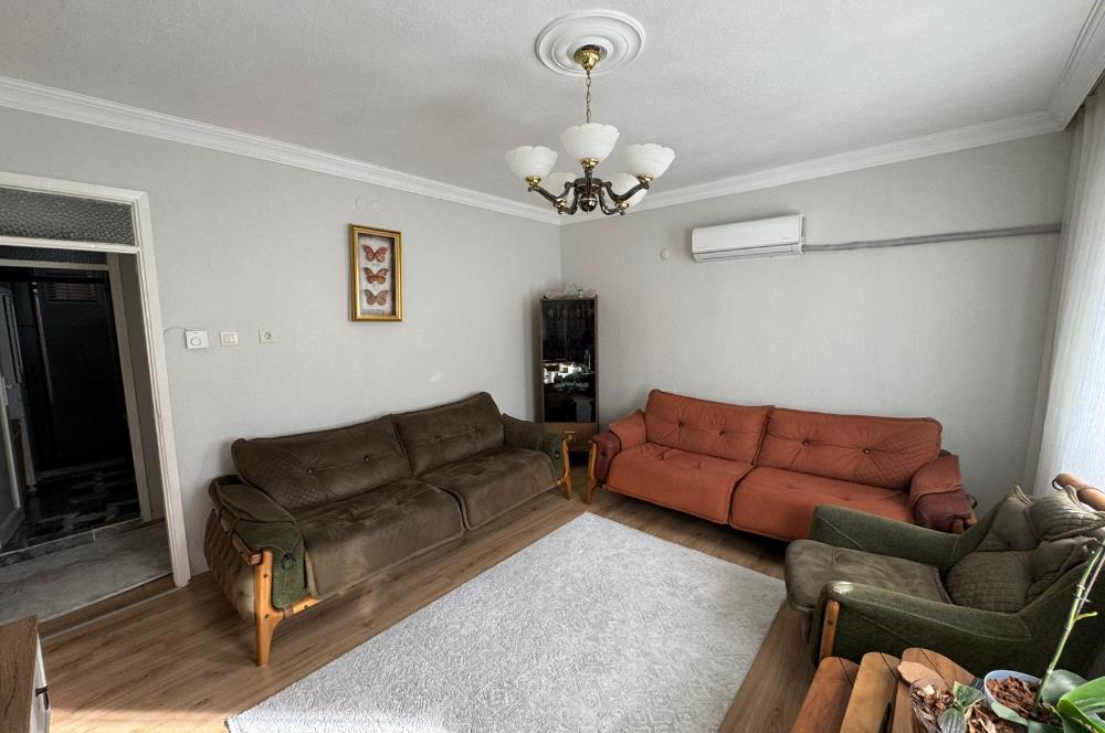 MENEMEN UĞUR MUMCU MAHALLESİNDE TADİLATLI SATILIK 3+1 DAİRE