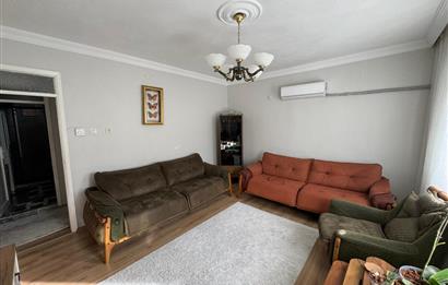 MENEMEN UĞUR MUMCU MAHALLESİNDE TADİLATLI SATILIK 3+1 DAİRE