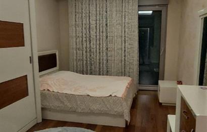 ATAŞEHİR MERDİVENKÖY 2+1 GÜVENLİKLİ HAVUZLU SİTEDE SATILIK DAİRE