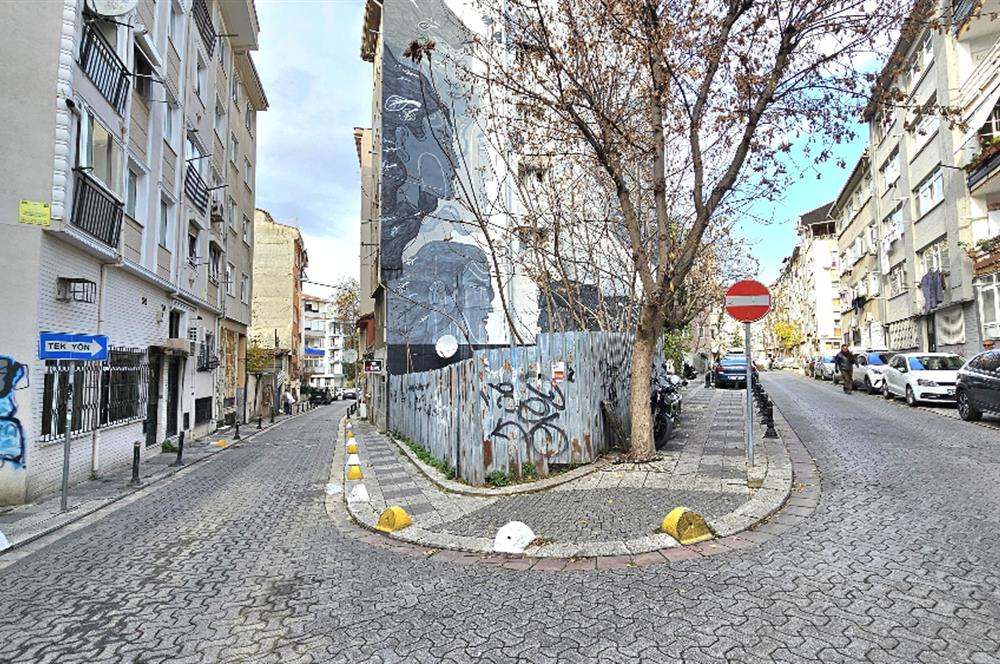 KADIKÖY NAUTİLUS AVM YAKINI SATILIK DÜKKAN 