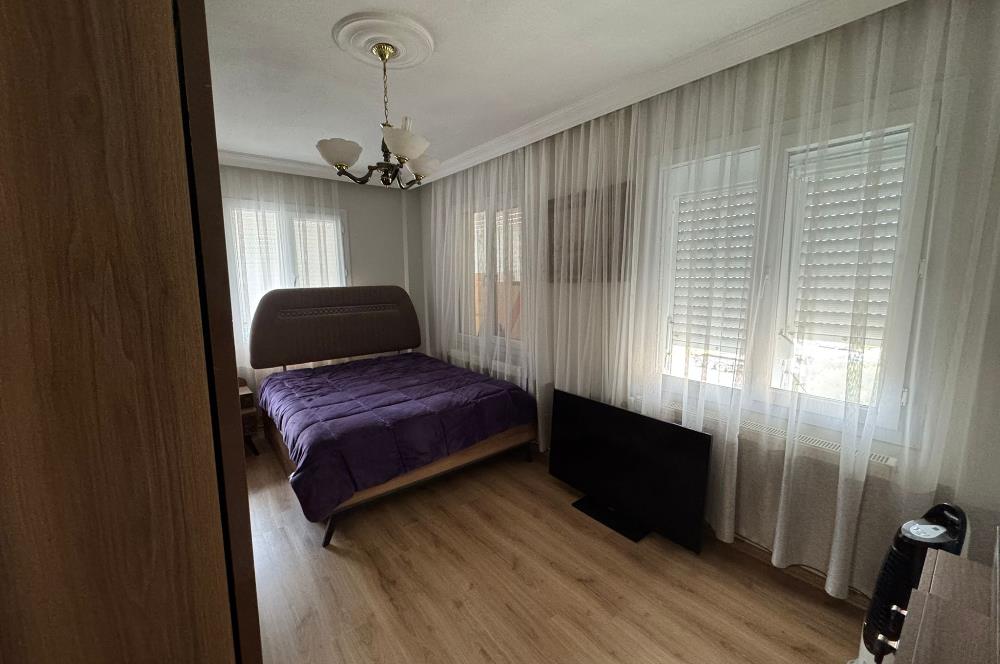 MENEMEN UĞUR MUMCU MAHALLESİNDE TADİLATLI SATILIK 3+1 DAİRE