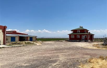 KONYA EREĞLİ ZENGEN BÜYÜK BAŞ HAYVAN AHIRI VE ÇİFTLİK ARAZİSİ