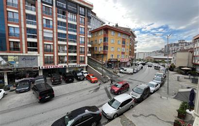 Eyüp Alibeyköy Merkezde Cadde Üstü Satılık 2+1 Daire