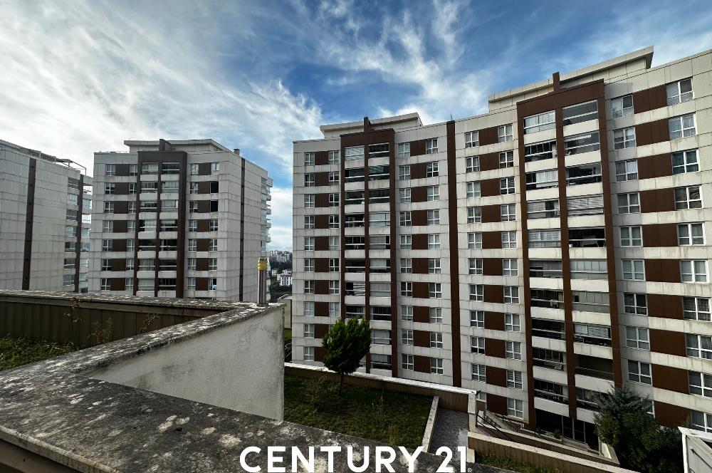 CENTURY21 UZMAN'DAN BOZTEPE MODERN REZİDANSTAN EŞYALI FIRSAT DAİRE