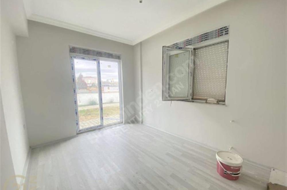 C21 HAN HÜSNÜ KARAKAŞ MAHALLESİ'NDE SATILIK 2+1 DAİRE