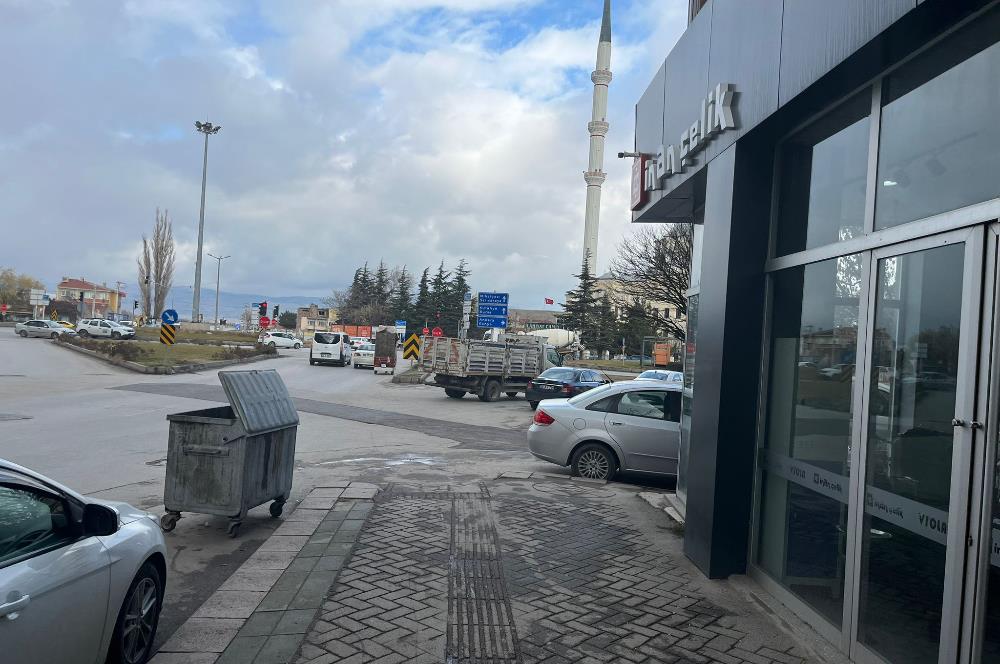 CENTURY 21 VİZYON'DAN GAZİ YAKUP SATAR CADDESİNDE SATILIK DÜKKAN