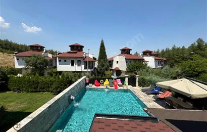 Ormanın Kalbinde, Emsalsiz Konumda Satılık Villa