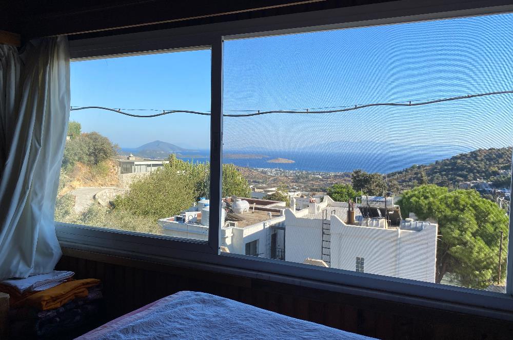 3-STOREY BUILDING WITH SEA VIEW FOR SALE IN BODRUM GURECE