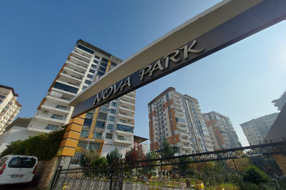 Novapark Sitesi Geniş Teraslı 1. Kat Daire 