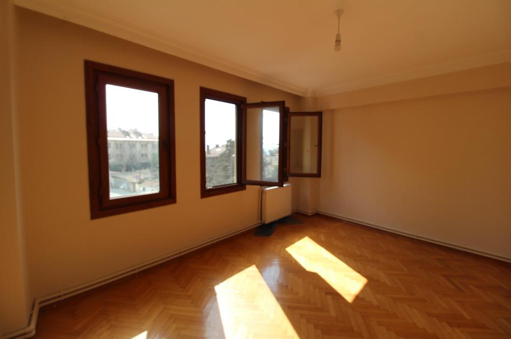 ÜSKÜDAR SALACAK MAHALLESİNDE BAKIMLI 2+1 KİRALIK DAİRE