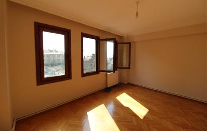 ÜSKÜDAR SALACAK MAHALLESİNDE BAKIMLI 2+1 KİRALIK DAİRE