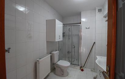 ÜSKÜDAR SALACAK MAHALLESİNDE BAKIMLI 2+1 KİRALIK DAİRE