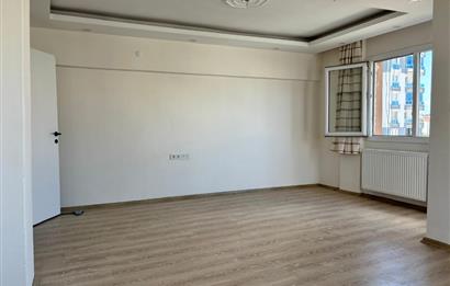 MENEMEN DEVLET HASTANESİ YAKINI 2+1 SATILIK DAİRE