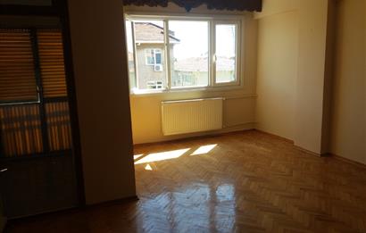 MÜTEVELLİ ÇEŞME CADDESİNDE SATILIK DAİRE 