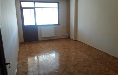 MÜTEVELLİ ÇEŞME CADDESİNDE SATILIK DAİRE 