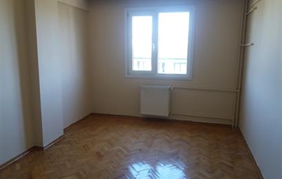 MÜTEVELLİ ÇEŞME CADDESİNDE SATILIK DAİRE 