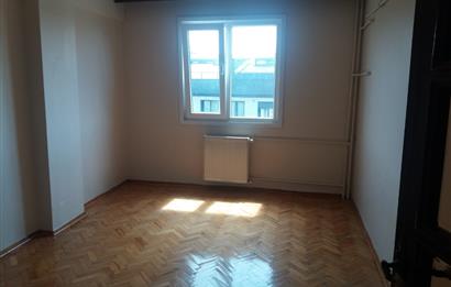 MÜTEVELLİ ÇEŞME CADDESİNDE SATILIK DAİRE 