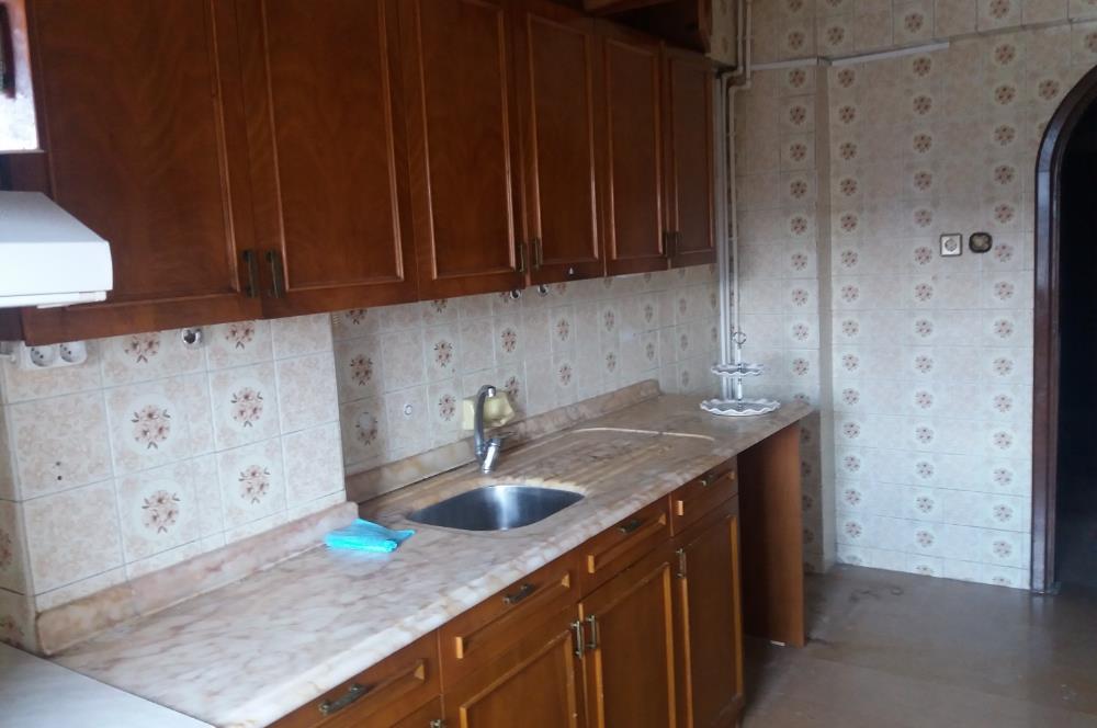 MÜTEVELLİ ÇEŞME CADDESİNDE SATILIK DAİRE 