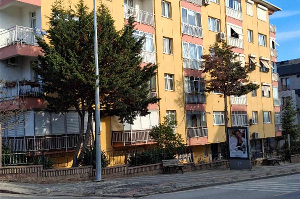 MÜTEVELLİ ÇEŞME CADDESİNDE SATILIK DAİRE 