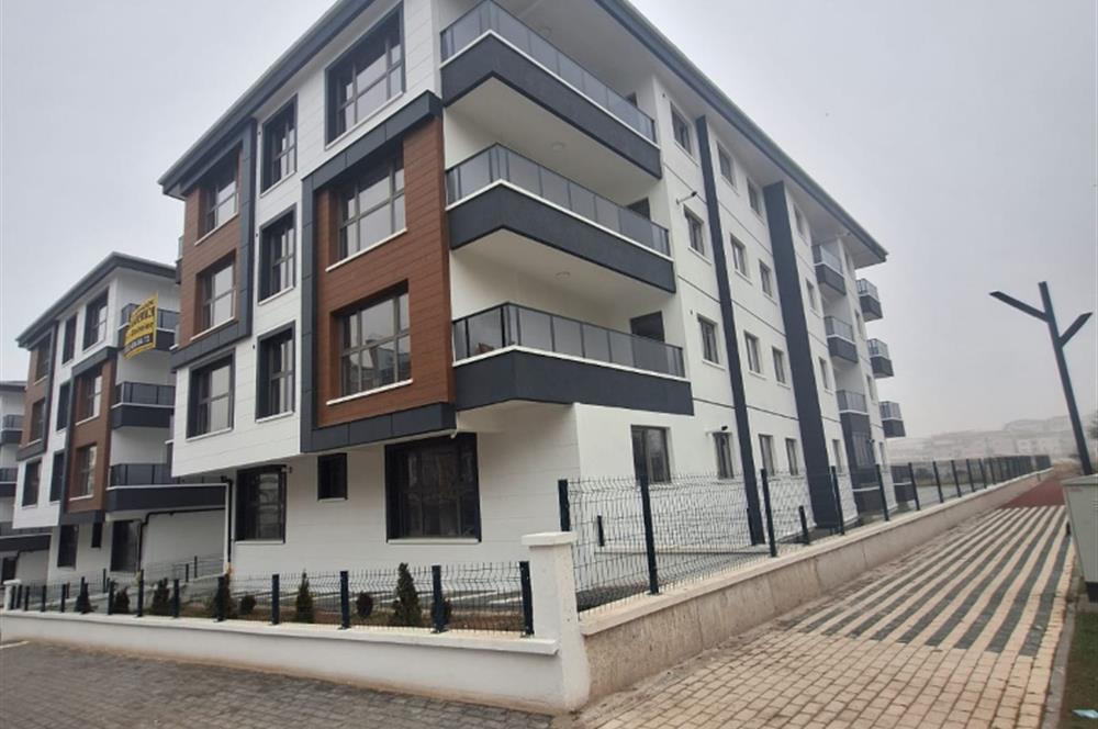 CENTURY21 GALA'DAN ELVANKENT'TE 2+1 ASANSÖRLÜ LÜKS SIFIR DAİRE