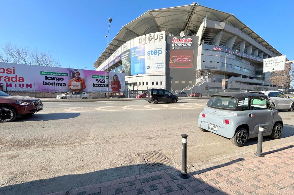 TÜLAY ÖZKÖK'TEN BAĞDAT CADDESİ GENÇ DEPOLU KÜÇÜK SATILIK DÜKKAN