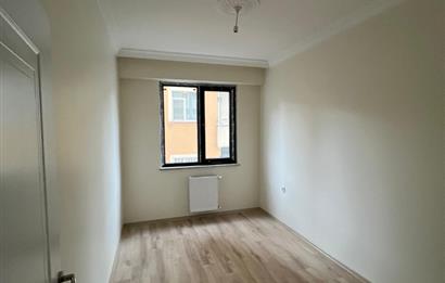 MERKEZİ LOKASYONDA SIFIR EBEVEYN BANYOLU 2+1 DAİRE