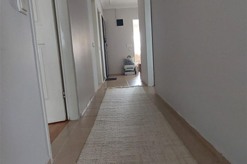 Çiğli Ataşehir Pelit Sitesi 3+1 Geniş Satılık Daire