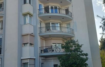 Çiğli Ataşehir Pelit Sitesi 3+1 Geniş Satılık Daire