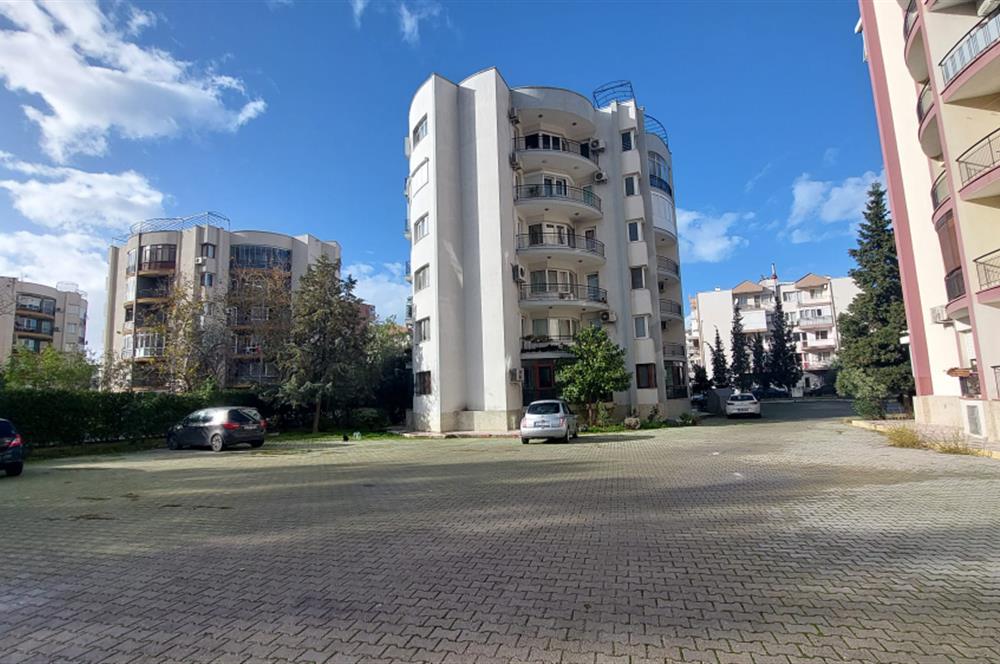 Çiğli Ataşehir Pelit Sitesi 3+1 Geniş Satılık Daire