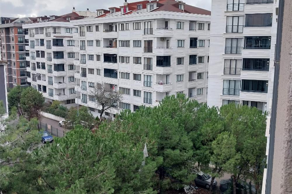 TUZLA MERKEZDE YENİ SİTE İÇİNDE YÜZME HAVUZLU SIFIR DAİRE