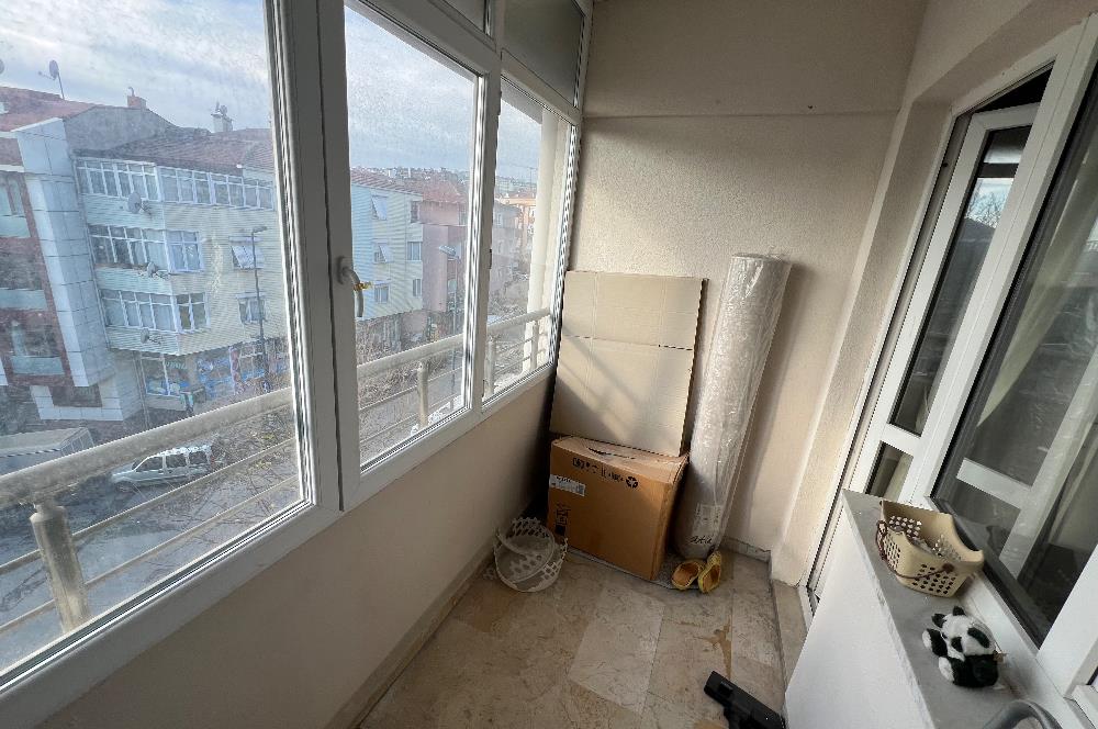 ÜSKÜDAR BULGURLU MAHALLESİ CUMHURİYET SİTESİNDE 3+1 SATILIK DAİRE