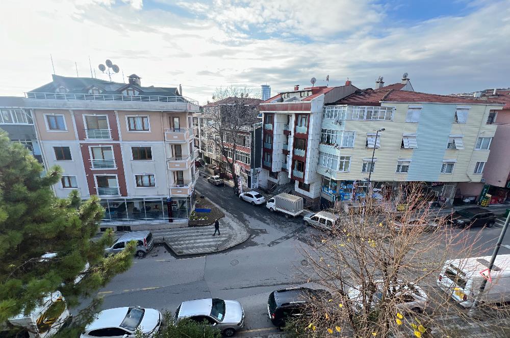 ÜSKÜDAR BULGURLU MAHALLESİ CUMHURİYET SİTESİNDE 3+1 SATILIK DAİRE