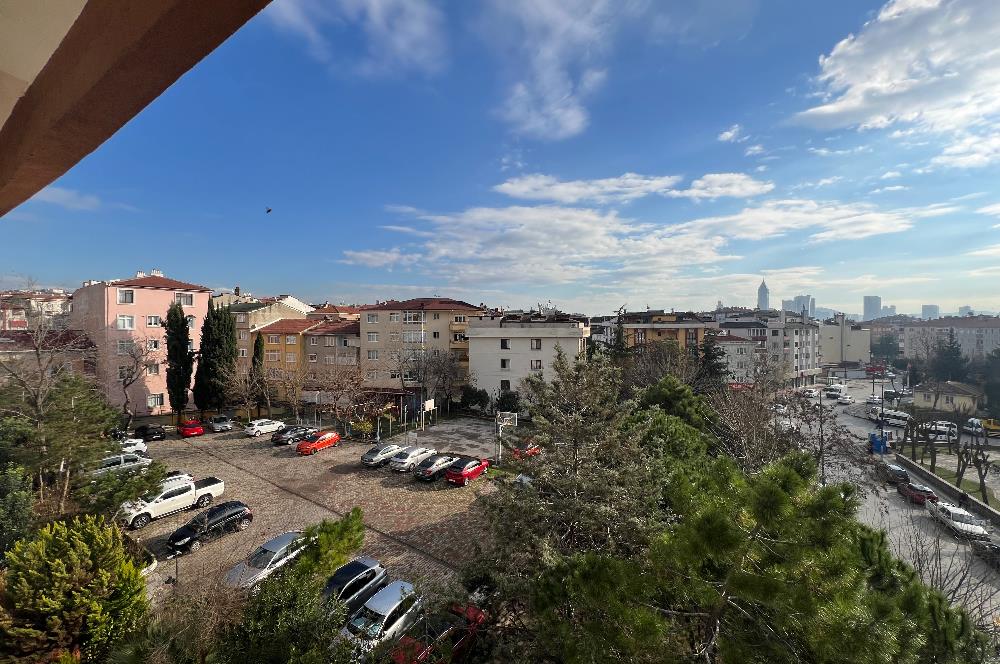 ÜSKÜDAR BULGURLU MAHALLESİ CUMHURİYET SİTESİNDE 3+1 SATILIK DAİRE