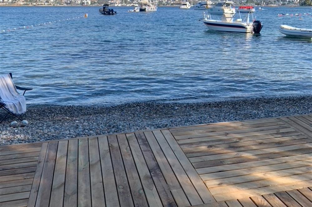 Gündoğan'da Plajlı, Deniz Manzaralı Kiralık Müstakil Villa