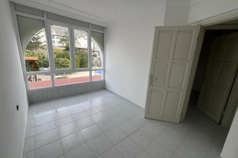 Turgutreis'de Denize Sıfır Sitede Kiralık Dubleks Daire 