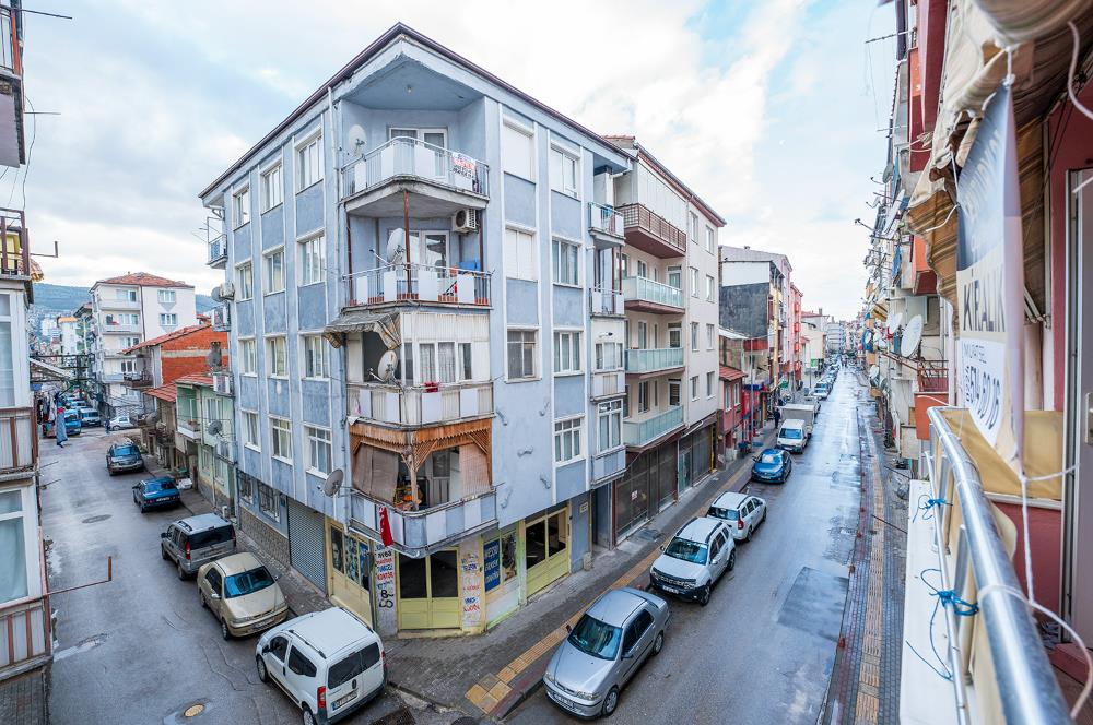 C21 Cius; Hamidiye Mah Merkezi Konumda Bakımlı 3+1 Kiralık Daire