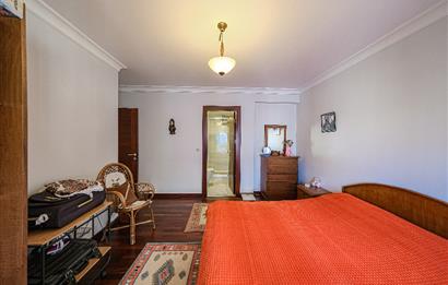 GÖZTEPE EGE HATBOYU SOKAK'TA SATILIK DAİRE 3+1